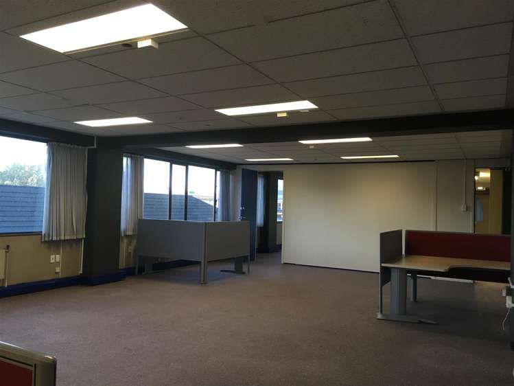 Level 1, 330 High Street Central Hutt_2