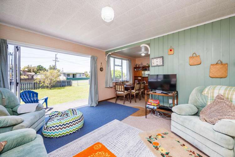 72 Nash Parade Foxton Beach_1