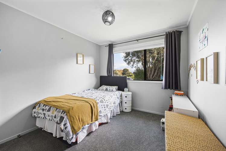 7 Leaming Place Clarks Beach_11