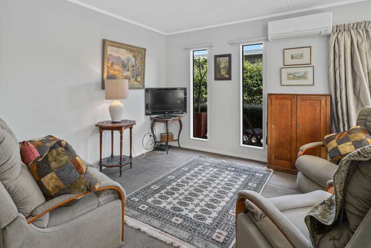 2/16 Palm Avenue Stoke_8