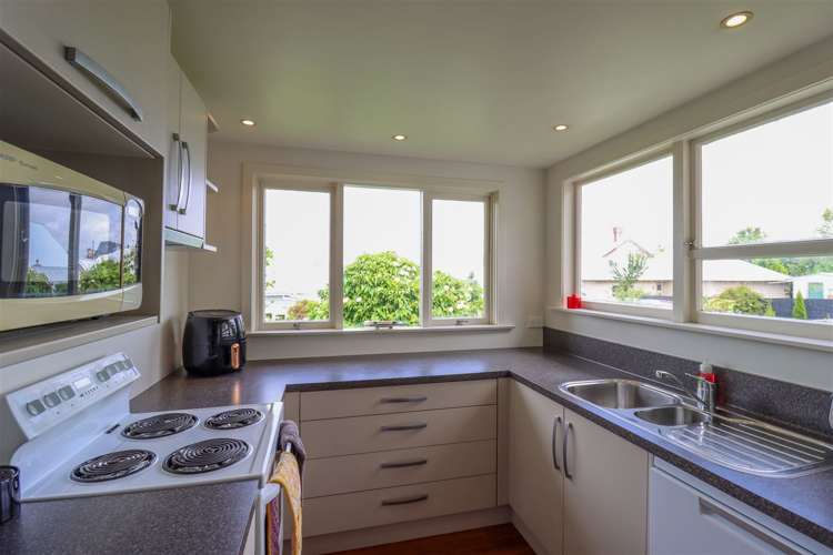 89a Avenue Road West End_6