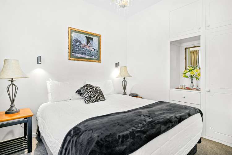 2f Church Street Akaroa_5