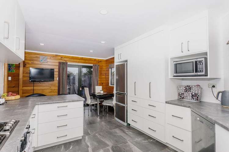 24 Ruahine Street_3