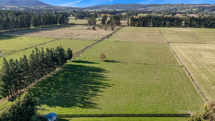 718 Loburn Whiterock Road Loburn_23