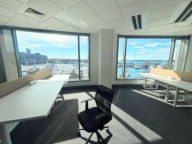 110 Customs Street West City Centre_3