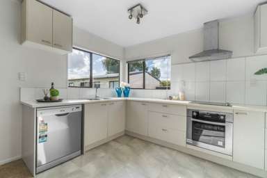 3/30 Avondale Road_4