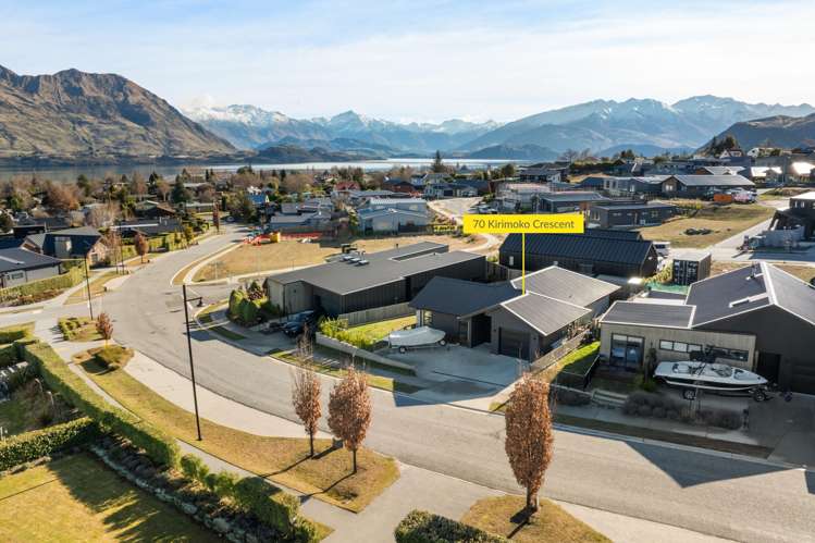 70 Kirimoko Crescent Wanaka_24