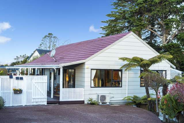 After 10 years, the owners are ready to move on!!