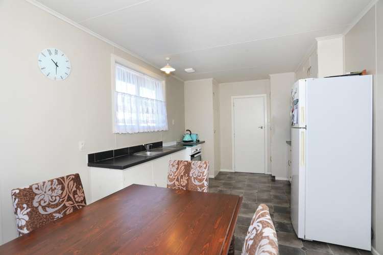 32 Morris Street Marton_15