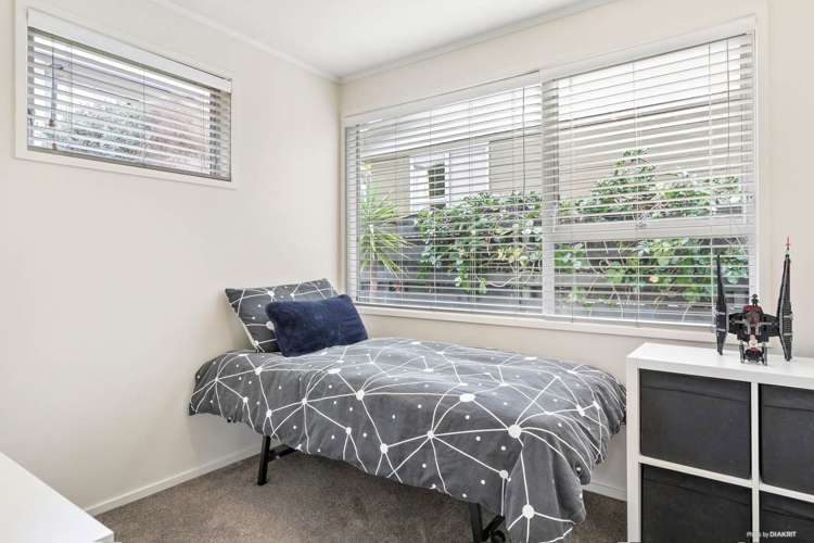 49 Vandeleur Avenue Birkdale_10