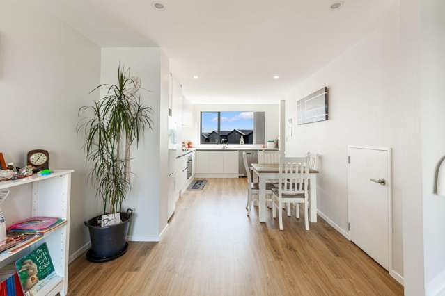 3 bedroom with garage