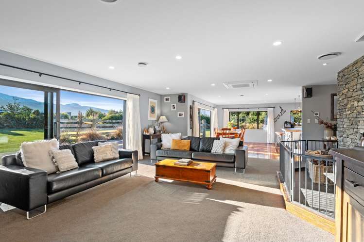 5808 West Coast Road Springfield_7