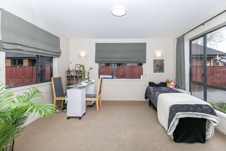 12 Wiltshire Drive Huntington_7