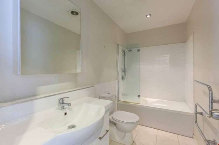 10 Pecan Place Avondale_14