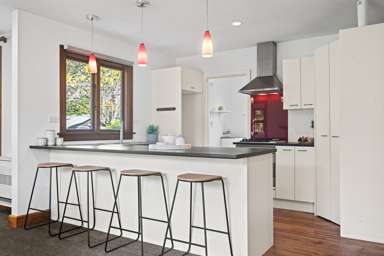 132 Guthries Road_4
