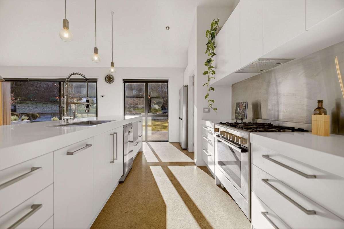 6 Crawford Place, Walnut Grove_1