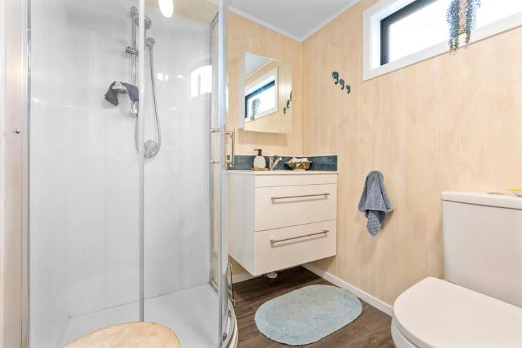 13 Harrington Street Lawrence_8