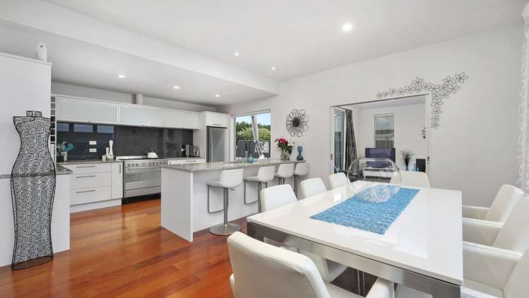 27 Globe Bay Drive Templeton_1