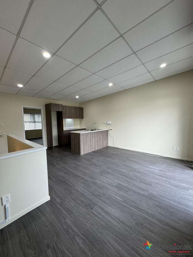4/13 Laidlaw Way East Tamaki_2