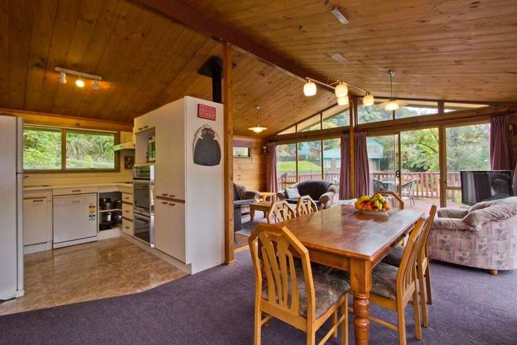 12 Ngahere Street Stokes Valley_9