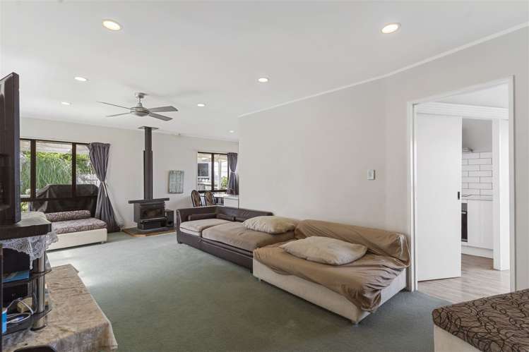 8 Lorelei Place Opaheke_1