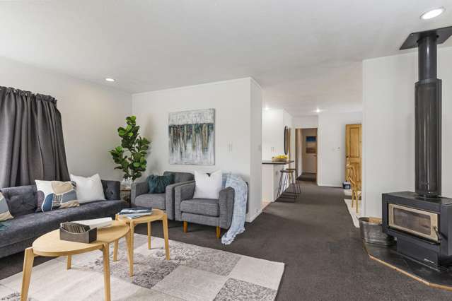 12 Coubray Place Botany Downs_2