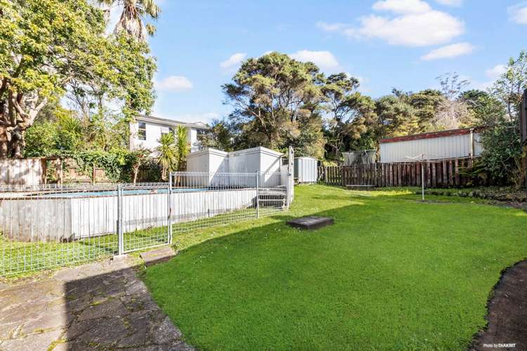 2 Stallard Place Glen Eden_12