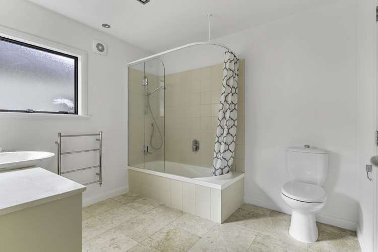 23B Seccombes Road Epsom_13
