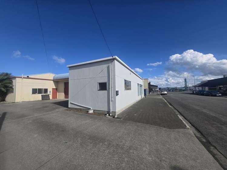 A/72 Carnarvon Street Gisborne_1