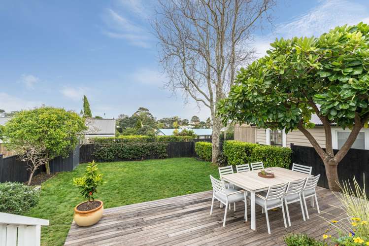 15 Kiwi Road Stanley Point_15