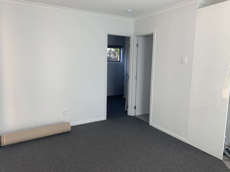 49A Helena Street Massey_12