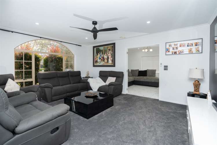 22 Farringdon Avenue Rototuna North_4