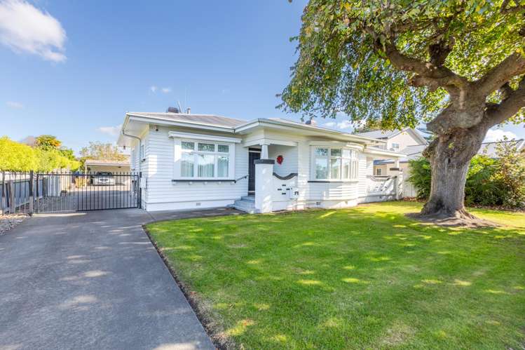 616 St Aubyn Street West_0
