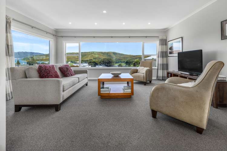 68a Mana Esplanade Paremata_7