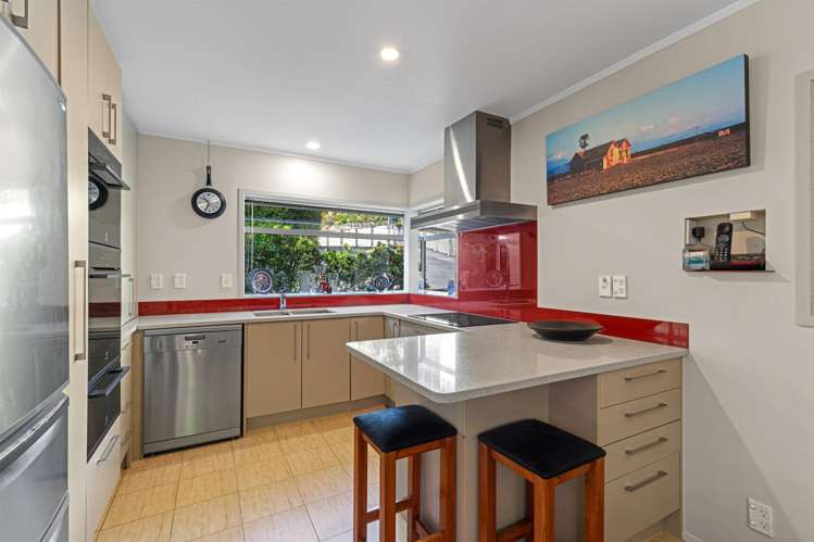 2/12 Wanita Place Totara Vale_16