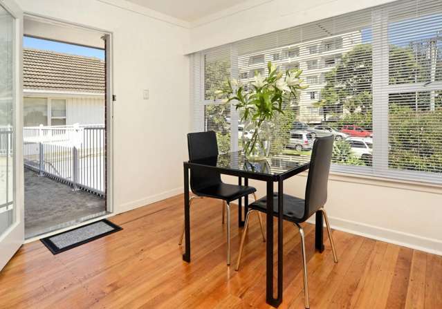 3/15 View Road Mount Eden_2