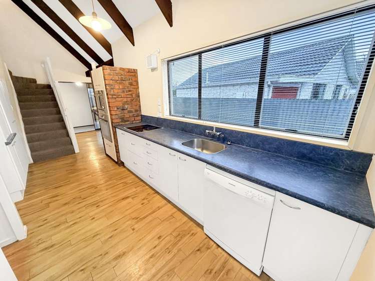 34A Woodham Drive 1383_2