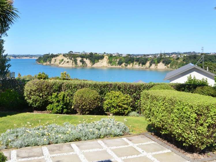 44 Beauvoir Avenue Matakatia_17