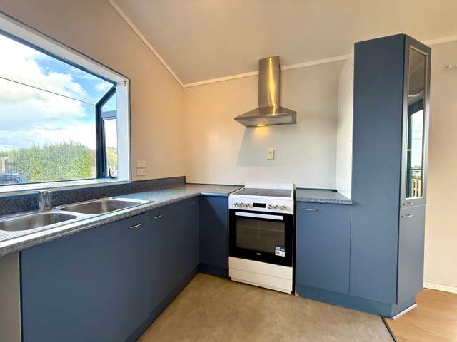 26 Manukau Road Raglan_3