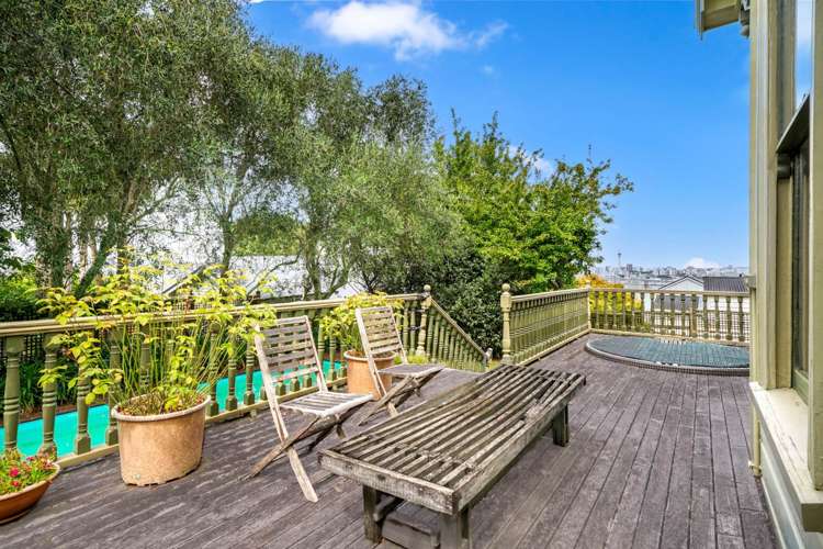 12 Bridge View Road Birkenhead_31