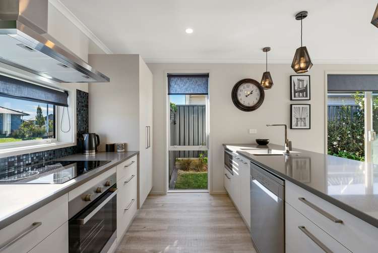 3 Muddle Lane Pyes Pa_5