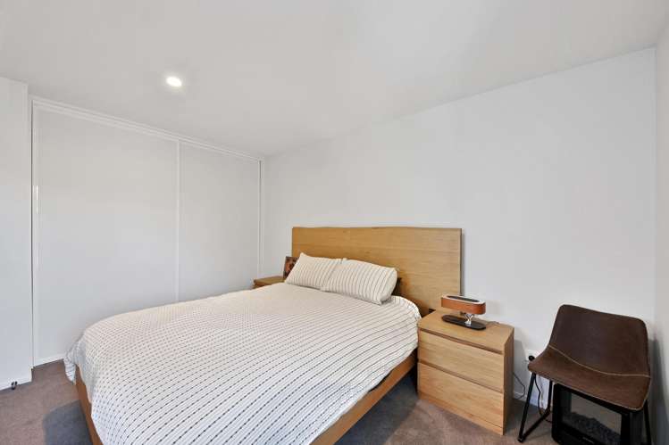 6/24 Dampier Street Woolston_14