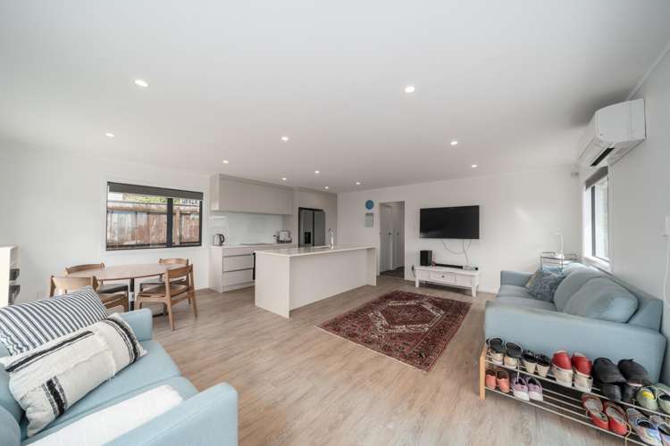 17 Moki Street Titahi Bay_2