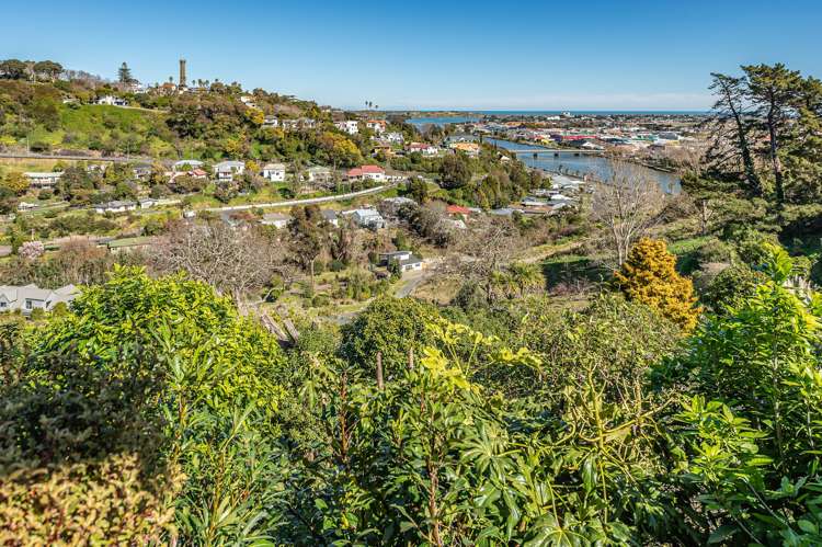 22 Shakespeare Road Bastia Hill_33