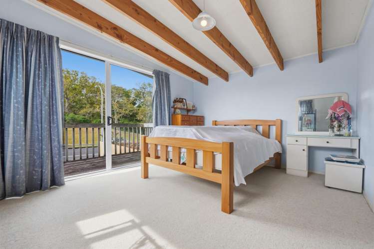 7 Murvale Drive Bucklands Beach_13