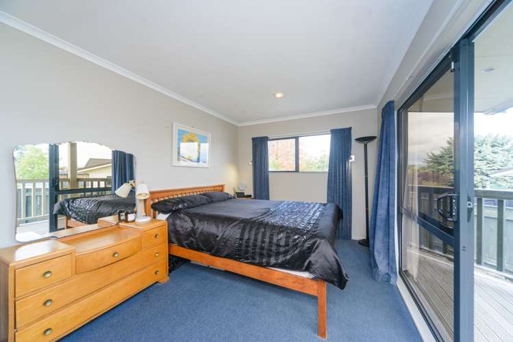 130 Hillcrest Drive Kelvin Grove_16