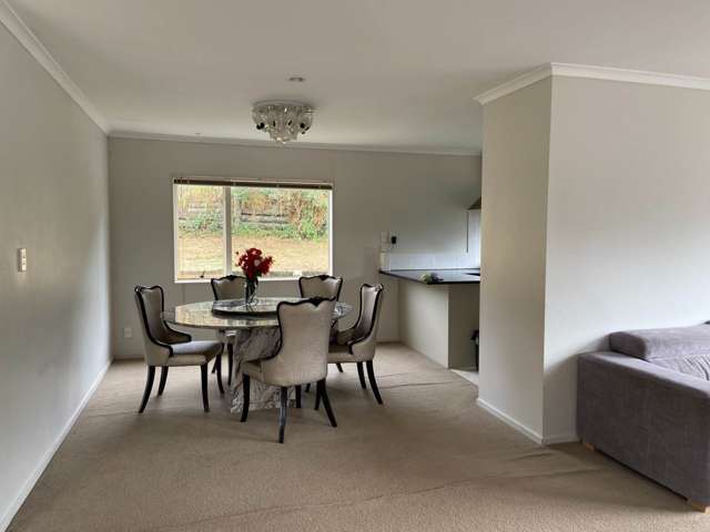 11A Muriel Place Ranui_2