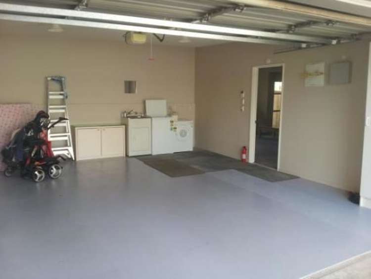 24 Waterford Avenue Northwood_13