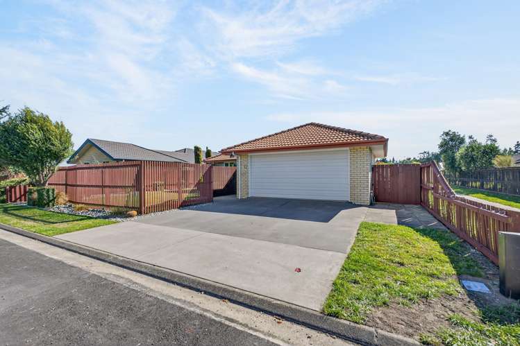 17 School Lane Kirwee_15