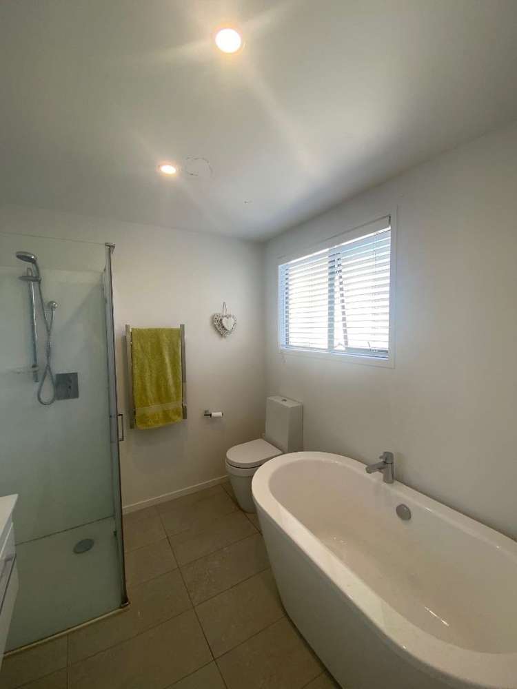 21/11 The Avenue Albany_8